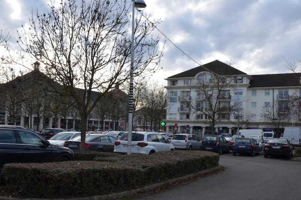 Hsh France Location Disney Land Paris - Suite Nicolas - Appartement De Charme ブシー・サン ・ジョルジュ エクステリア 写真
