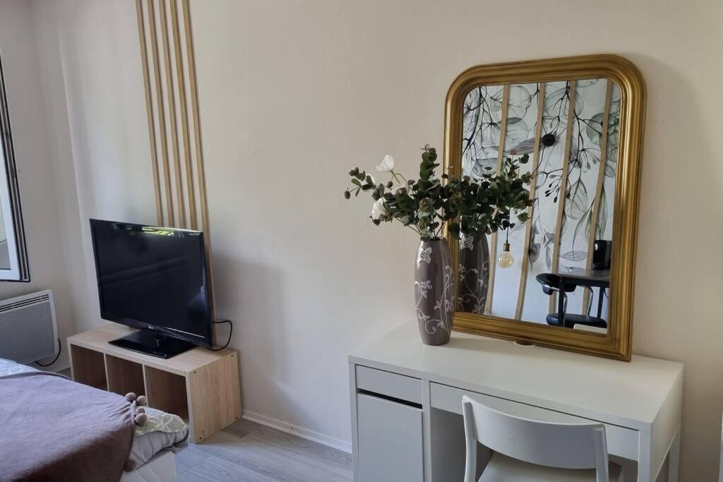 Hsh France Location Disney Land Paris - Suite Nicolas - Appartement De Charme ブシー・サン ・ジョルジュ エクステリア 写真